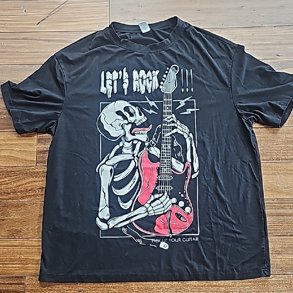 ROMWE Black and Red Short Sleeve Tees with Graphic Designs
